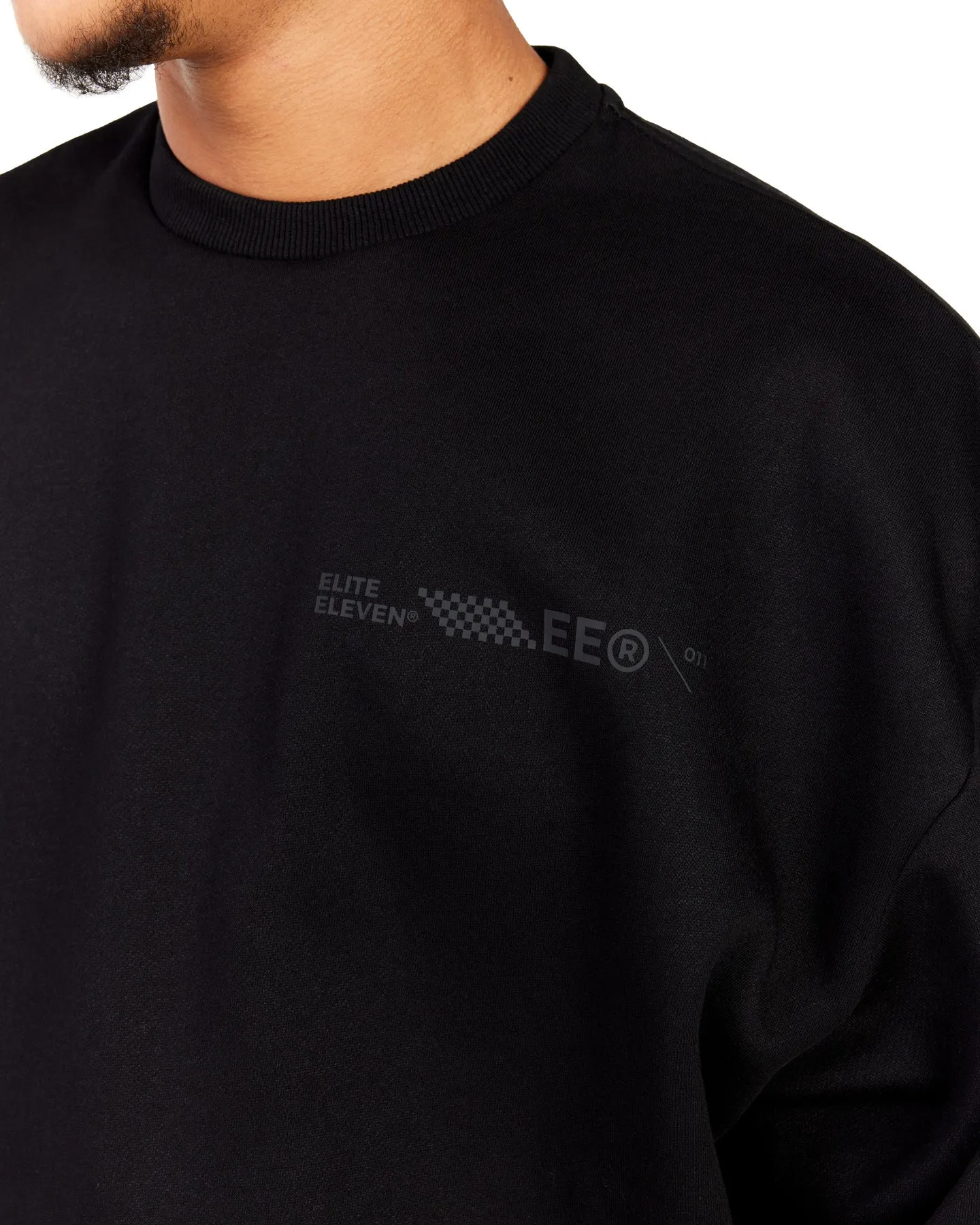 Capital V2 Crewneck - Black / Black